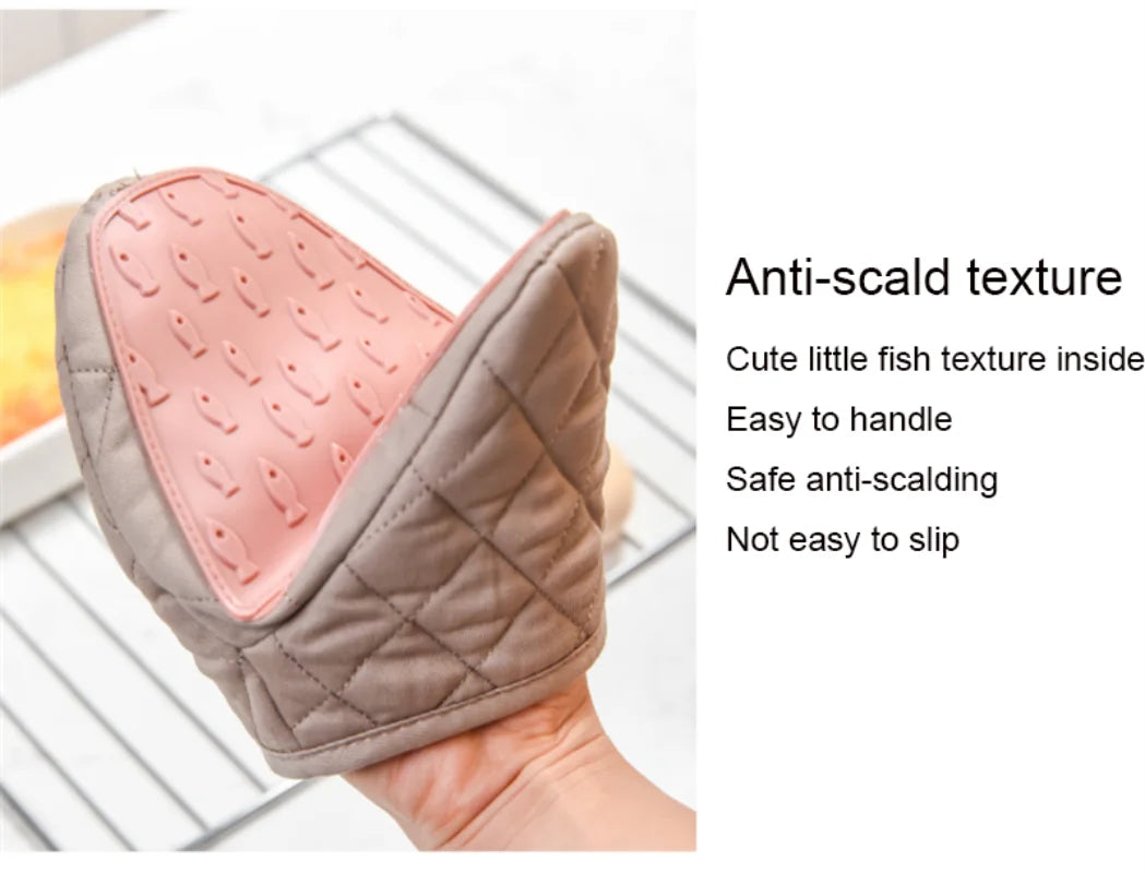 1PCS Fish Shaped Silicone Anti Scald Oven Gloves